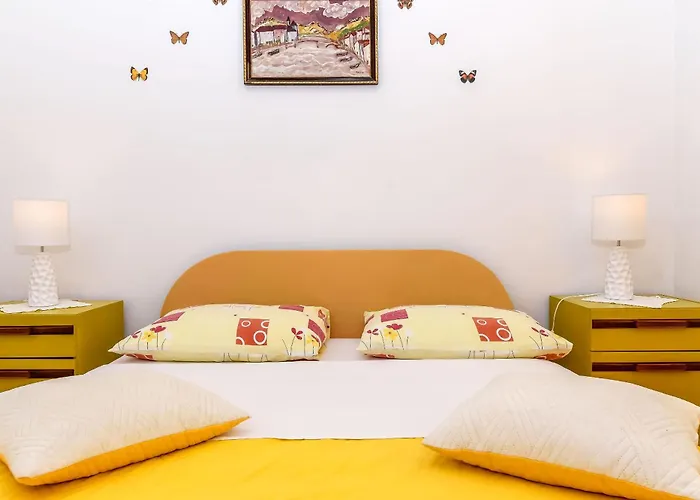 Tabak 아파트 트로기르