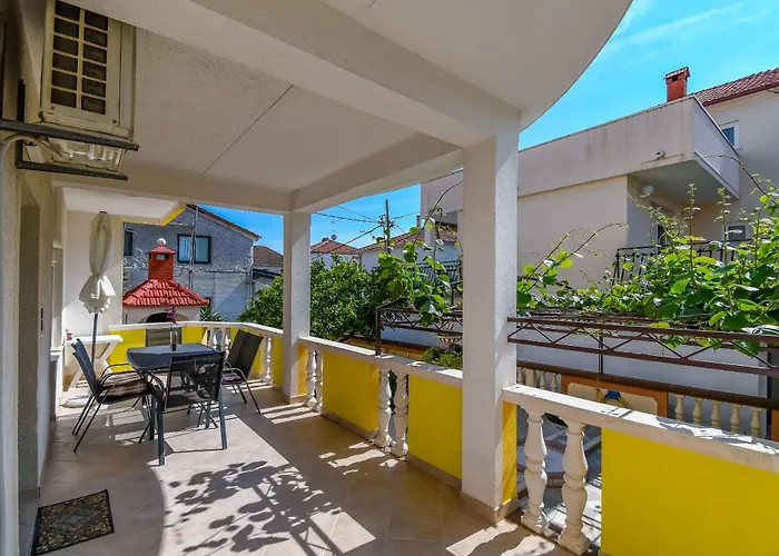 Tabak 아파트 트로기르