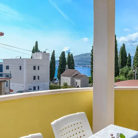 Tabak Apartment